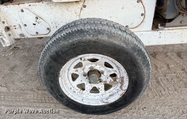 image for item DO2609 2003 Western Manufacturing 30SD/D concrete pump