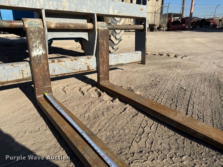 image for item DO2611 2012 Genie GTH844 telehandler