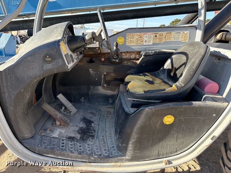 image for item DO2611 2012 Genie GTH844 telehandler