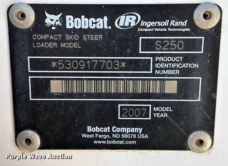 image for item DO2613 2007 Bobcat S250 skid steer loader