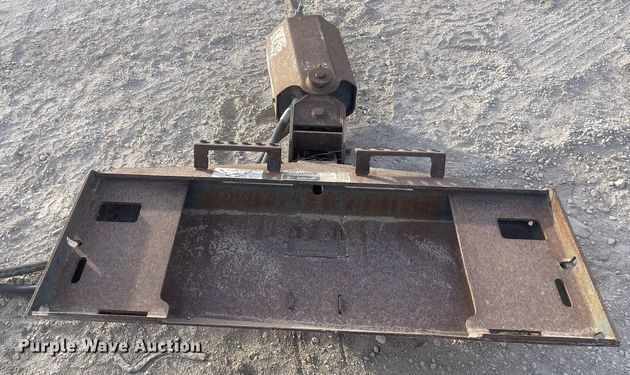 image for item DO2613 2007 Bobcat S250 skid steer loader