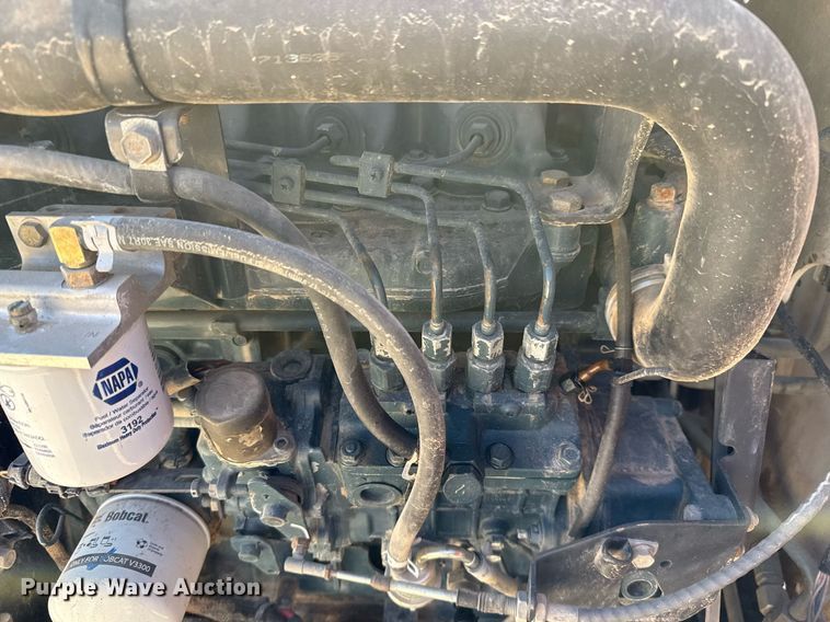 image for item DO2614 2010 Bobcat S300 skid steer loader