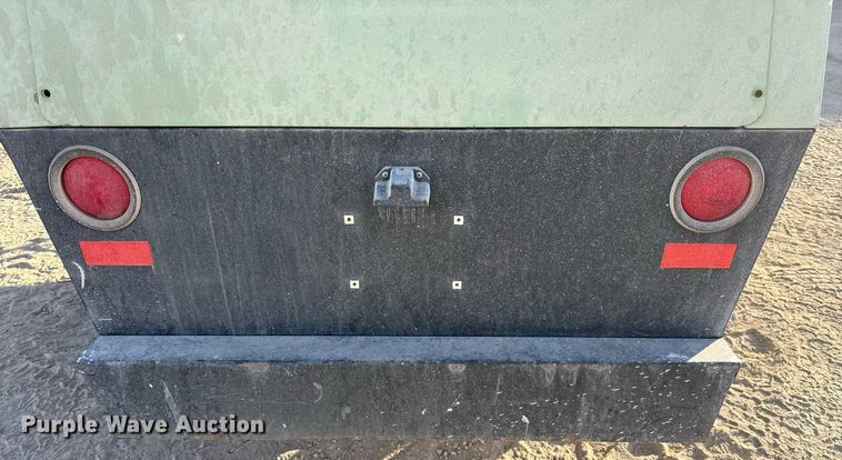 image for item DO2615 2012 Sullair 260 air compressor