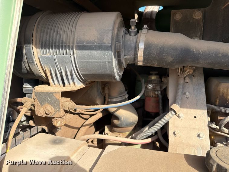 image for item DO2616 2011 Sullair 260 air compressor