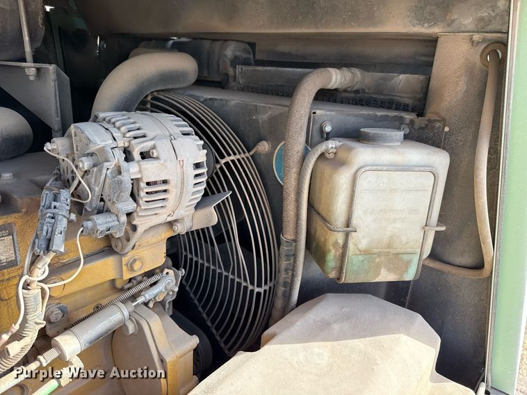 image for item DO2616 2011 Sullair 260 air compressor