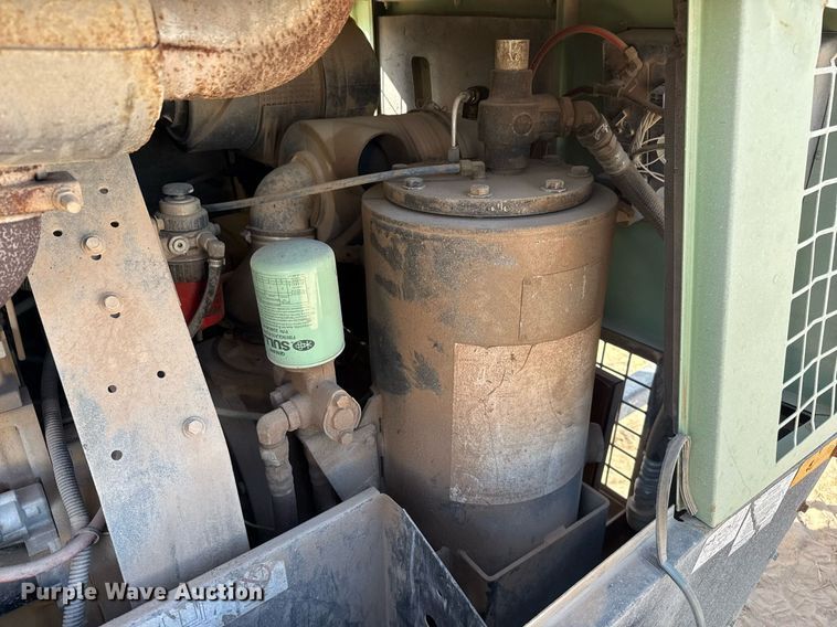 image for item DO2616 2011 Sullair 260 air compressor