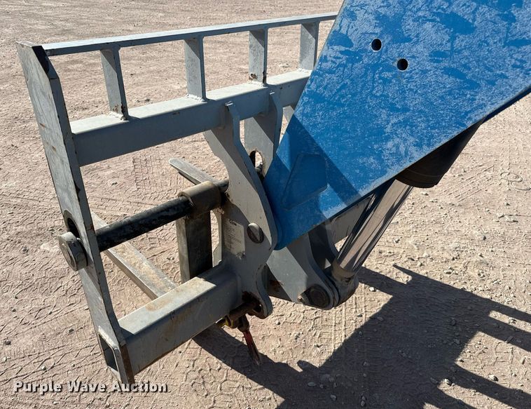 image for item DO2617 2014 Genie GTH1056 telehandler