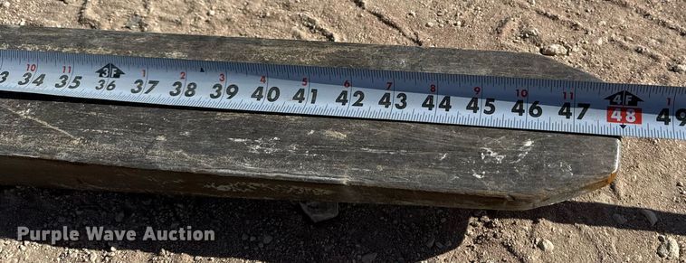 image for item DO2617 2014 Genie GTH1056 telehandler