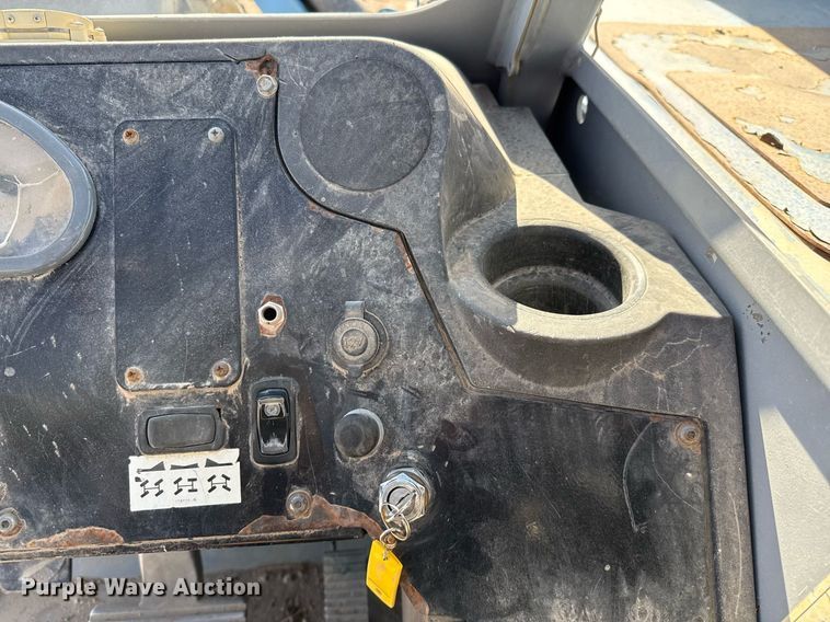 image for item DO2617 2014 Genie GTH1056 telehandler