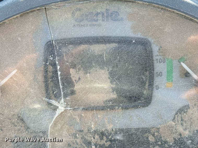 image for item DO2617 2014 Genie GTH1056 telehandler