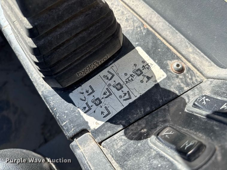 image for item DO2617 2014 Genie GTH1056 telehandler