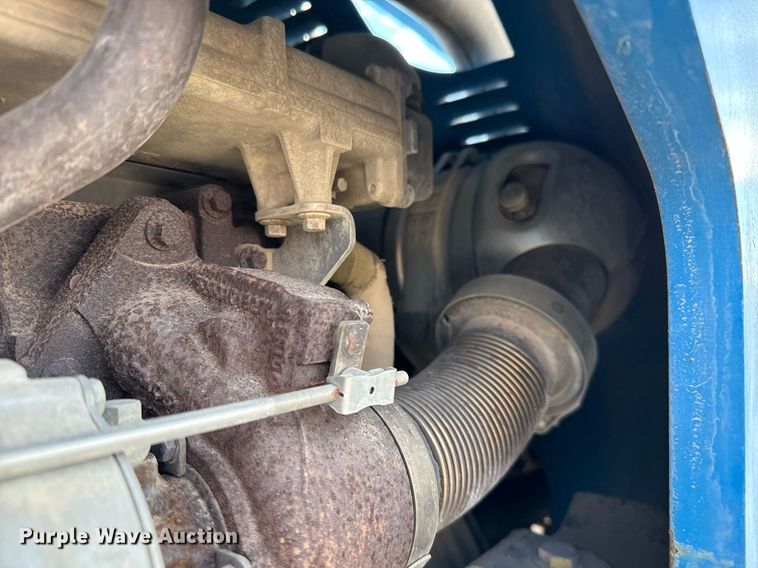 image for item DO2617 2014 Genie GTH1056 telehandler