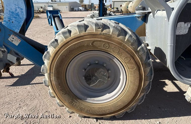 image for item DO2617 2014 Genie GTH1056 telehandler