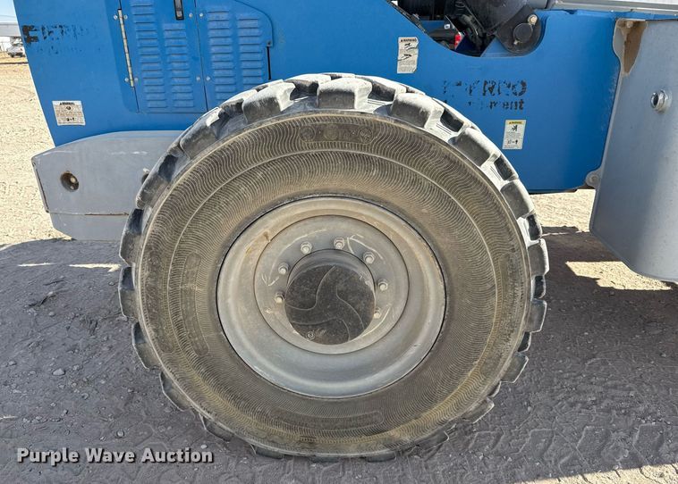 image for item DO2617 2014 Genie GTH1056 telehandler