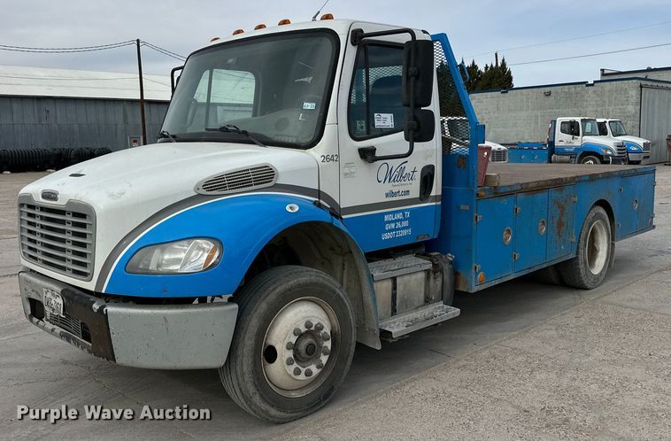 image for item DP6067 2015 Freightliner Business Class M2 106 flatbed truck