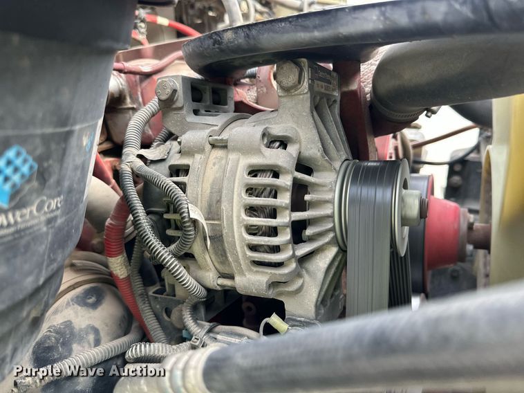 image for item DP6067 2015 Freightliner Business Class M2 106 flatbed truck