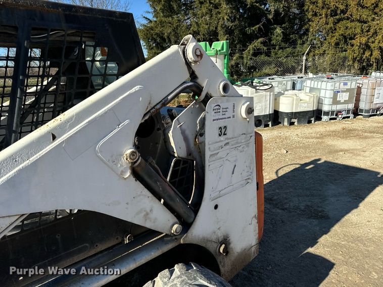 image for item DP6807 1998 Bobcat  773 skid steer loader