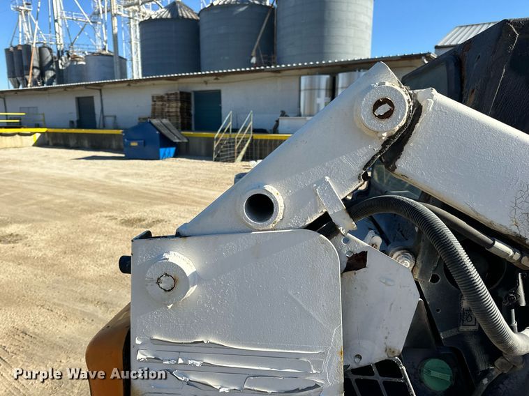 image for item DP6807 1998 Bobcat  773 skid steer loader