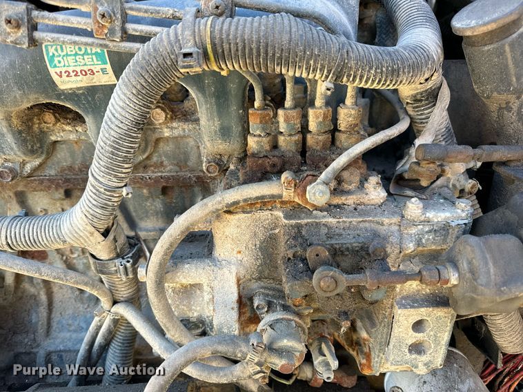 image for item DP6807 1998 Bobcat  773 skid steer loader