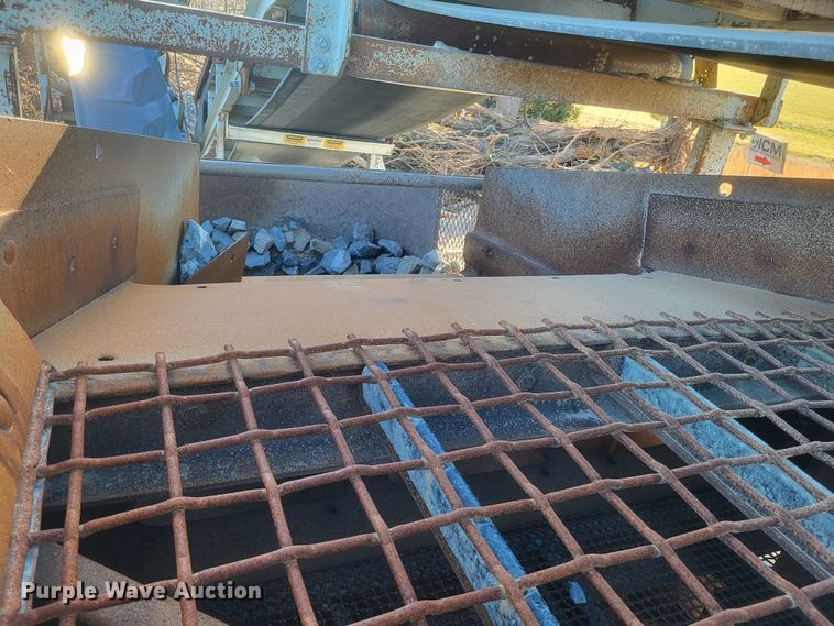 image for item DQ3838 Fab Tec crushing plant