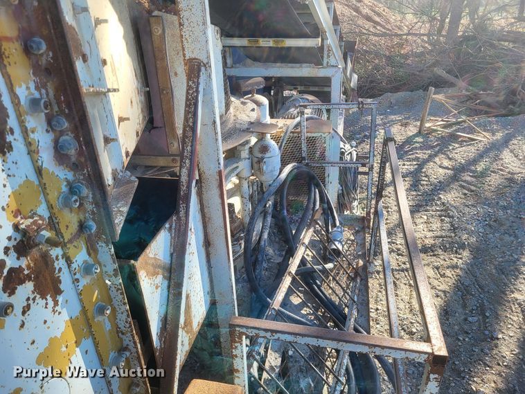 image for item DQ3838 Fab Tec crushing plant