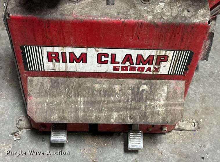 image for item DQ6577 Coat 5060AX rim clamp tire machine 