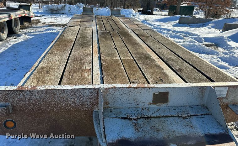 image for item DQ6578 1995 Interstate 20DT equipment trailer