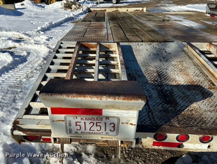 image for item DQ6578 1995 Interstate 20DT equipment trailer