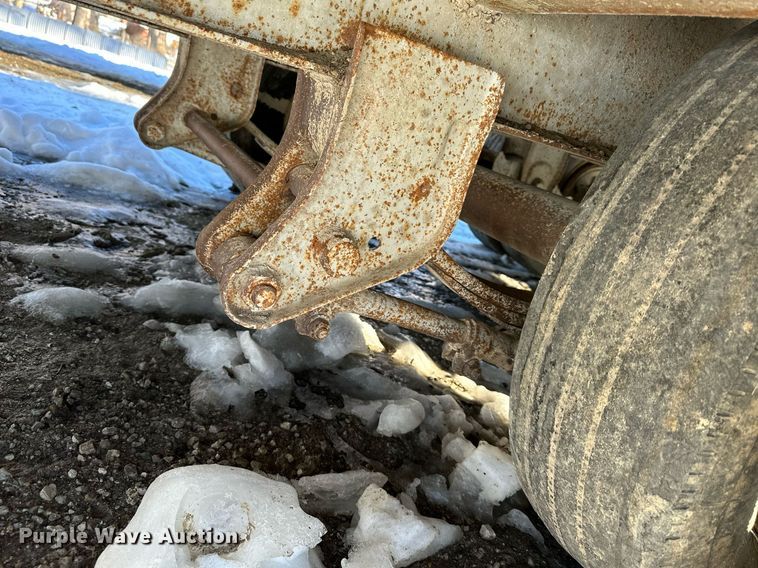 image for item DQ6578 1995 Interstate 20DT equipment trailer