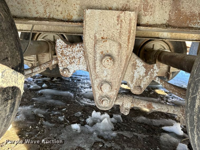 image for item DQ6578 1995 Interstate 20DT equipment trailer