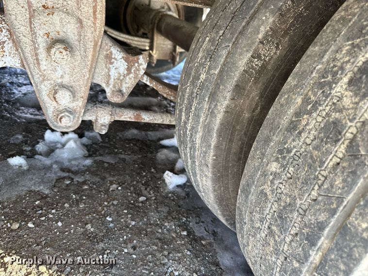 image for item DQ6578 1995 Interstate 20DT equipment trailer