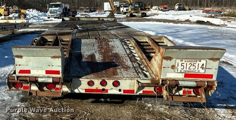 image for item DQ6579 1990 Interstate 20DT A equipment trailer
