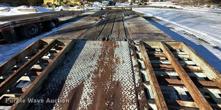 image for item DQ6579 1990 Interstate 20DT A equipment trailer