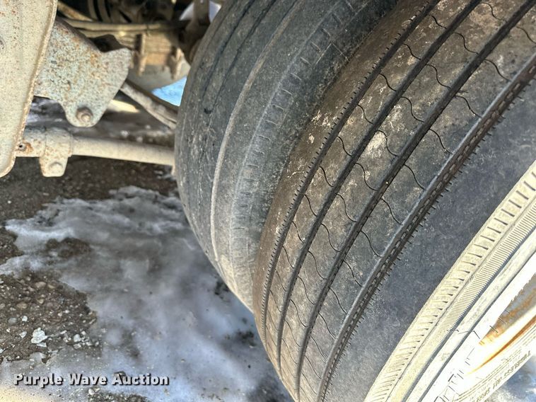 image for item DQ6579 1990 Interstate 20DT A equipment trailer