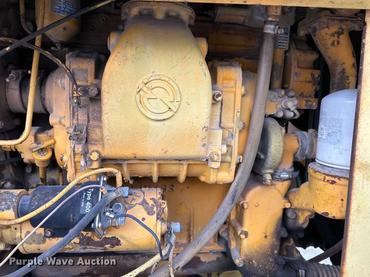 image for item DQ6580 1965 Champion rigid frame motor grader