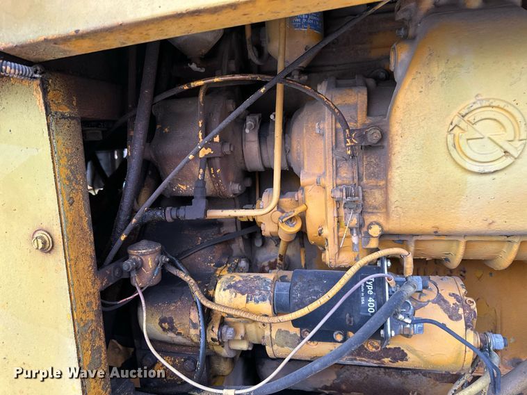 image for item DQ6580 1965 Champion rigid frame motor grader