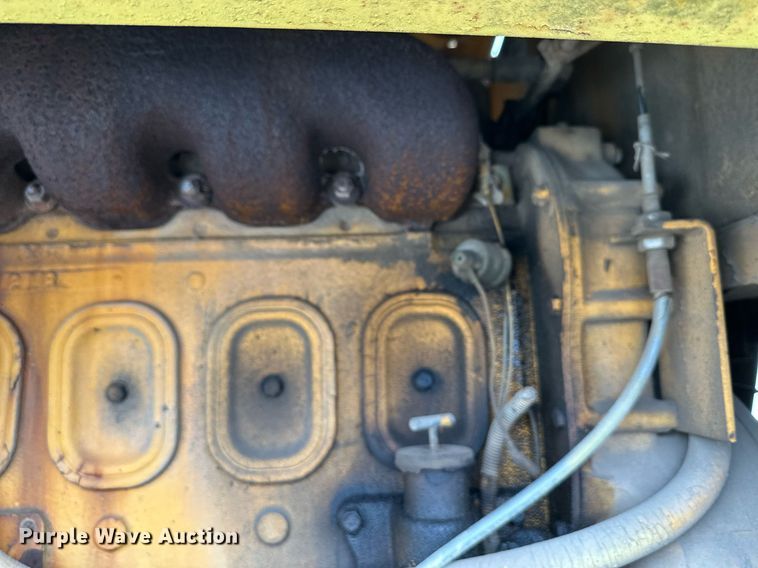 image for item DQ6580 1965 Champion rigid frame motor grader