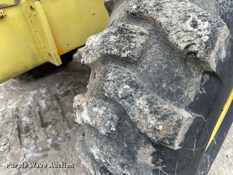 image for item DQ6580 1965 Champion rigid frame motor grader