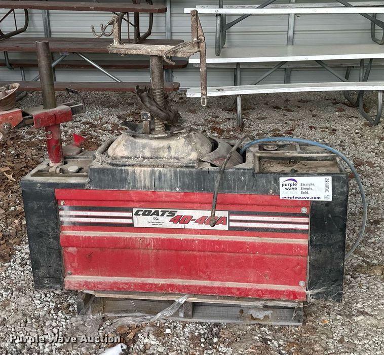 image for item DQ6582 Coats 40-40A tire machine