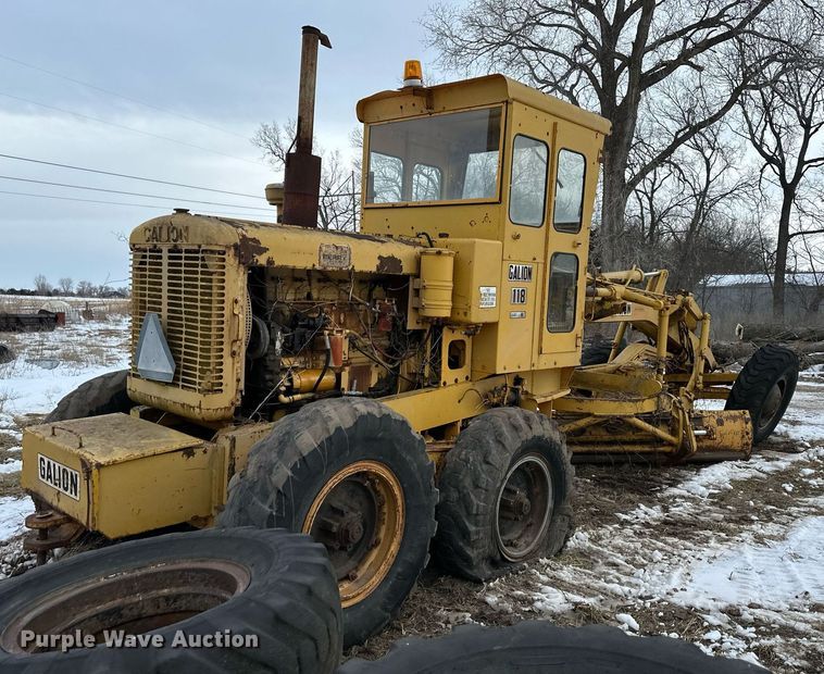image for item DQ6583 1969 Galion 118 series B rigid frame motor grader