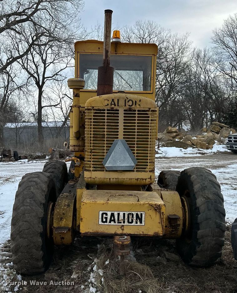 image for item DQ6583 1969 Galion 118 series B rigid frame motor grader