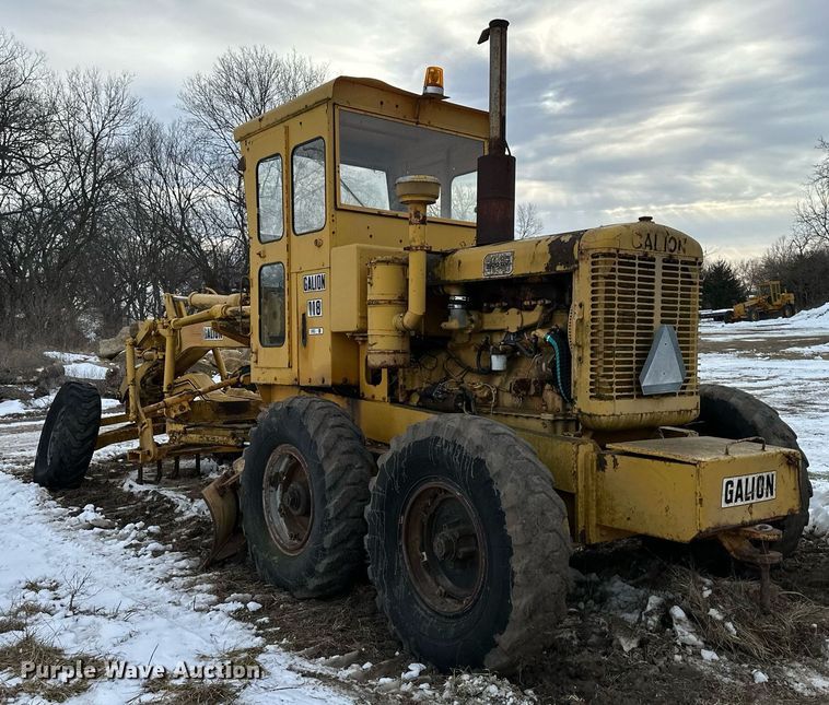 image for item DQ6583 1969 Galion 118 series B rigid frame motor grader