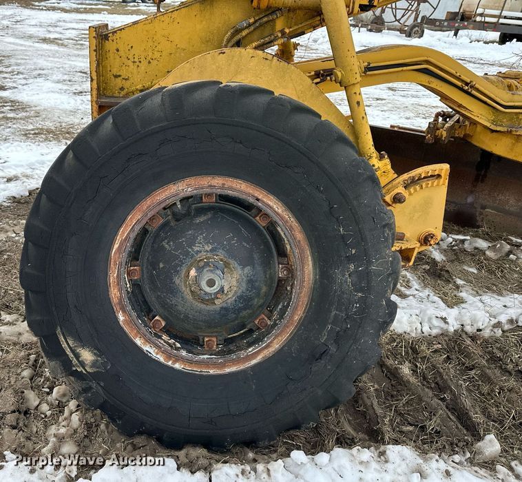 image for item DQ6583 1969 Galion 118 series B rigid frame motor grader