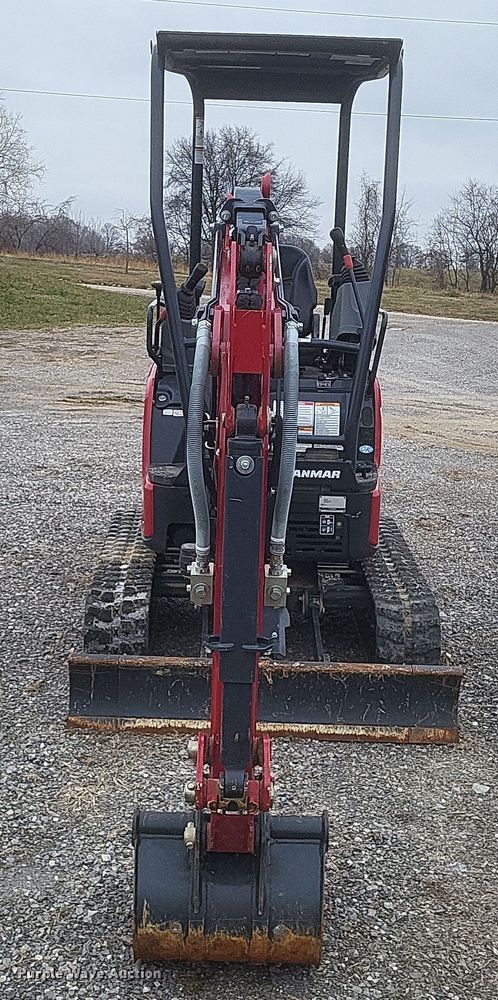 image for item DS5181 2022 Yanmar ViO17 mini excavator