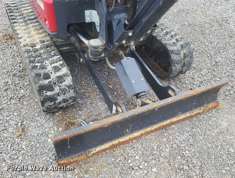 image for item DS5181 2022 Yanmar ViO17 mini excavator
