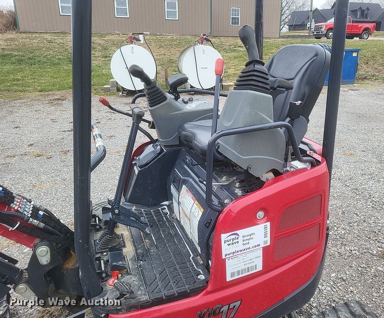 image for item DS5181 2022 Yanmar ViO17 mini excavator