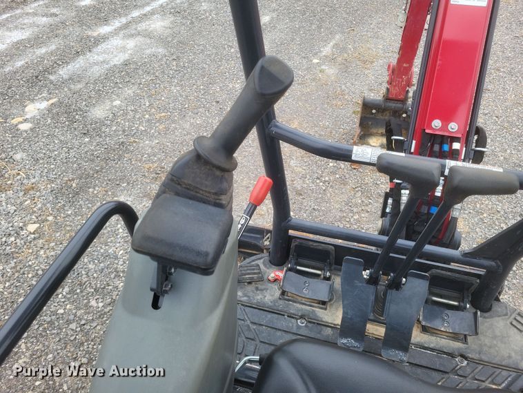 image for item DS5181 2022 Yanmar ViO17 mini excavator