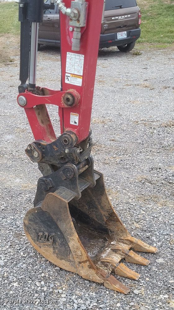 image for item DS5182 2021 Yanmar ViO35 mini excavator