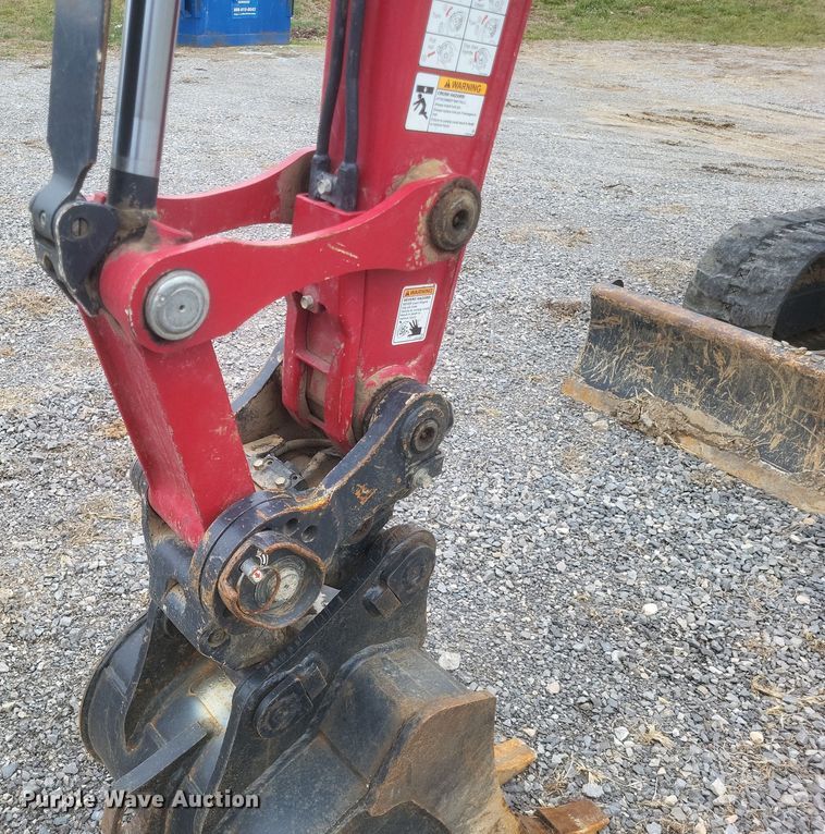 image for item DS5182 2021 Yanmar ViO35 mini excavator