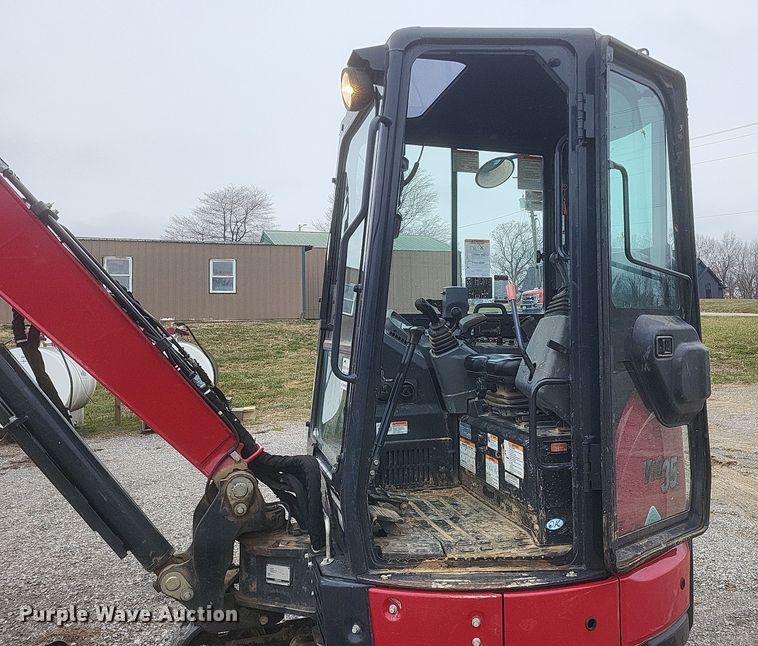 image for item DS5182 2021 Yanmar ViO35 mini excavator